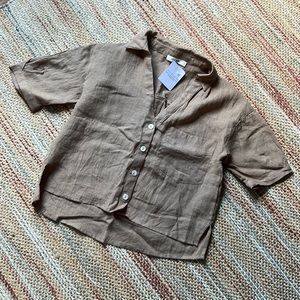 Mod Ref linen boxy top.